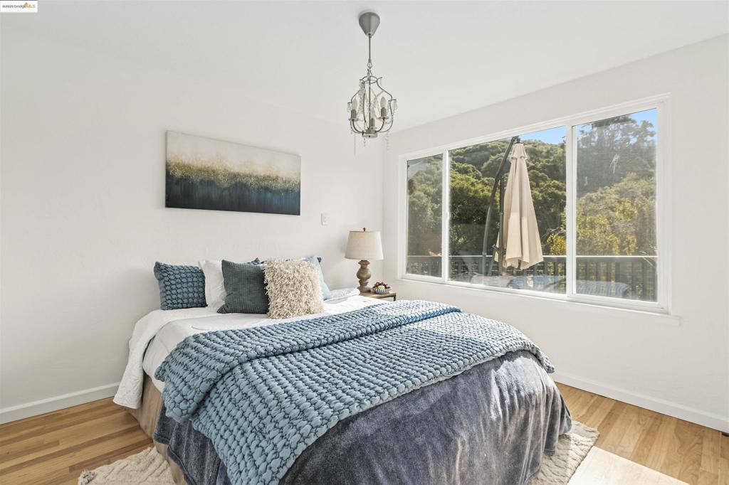 EL CERRITO - Residential