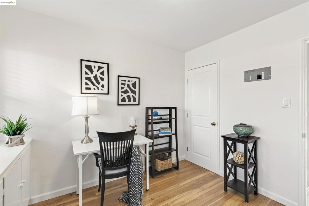 EL CERRITO - Residential