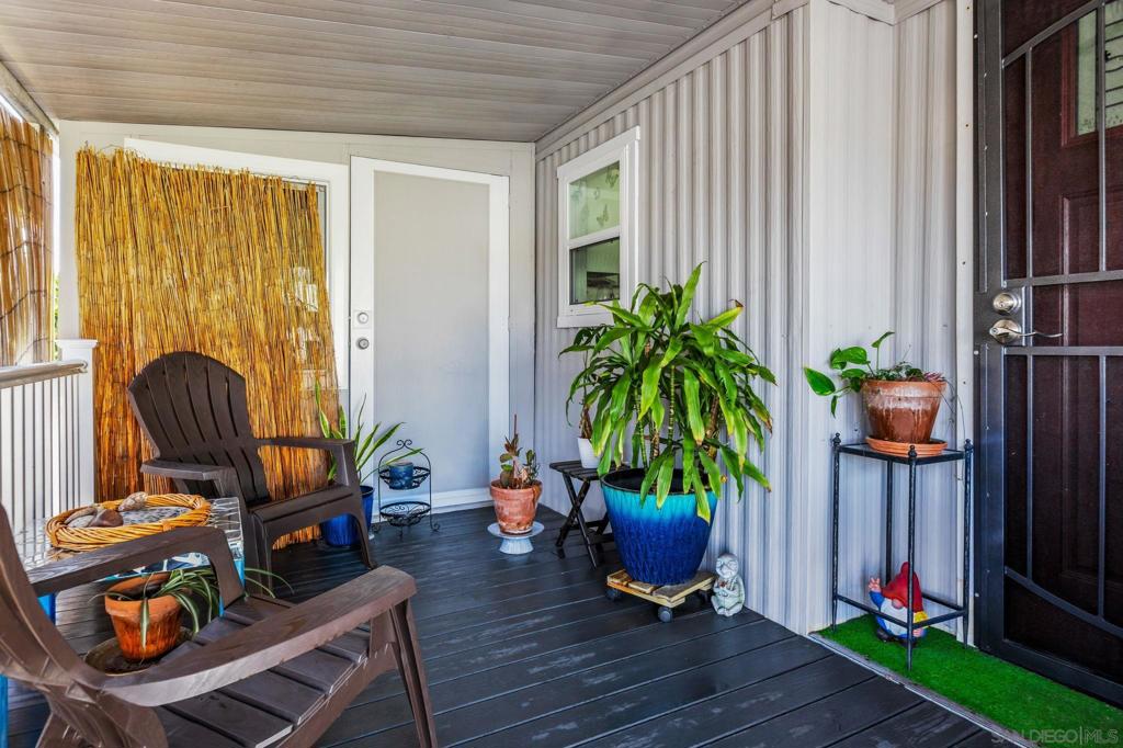 1010 E Bobier Dr Spc 192