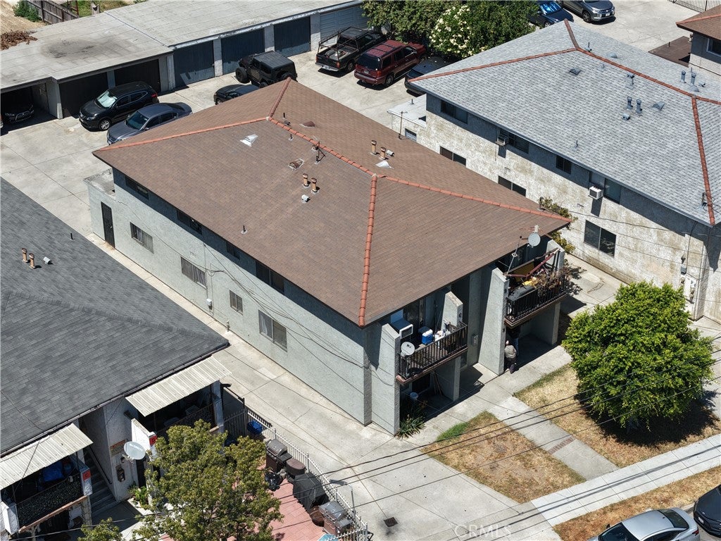 415 S 6th Street