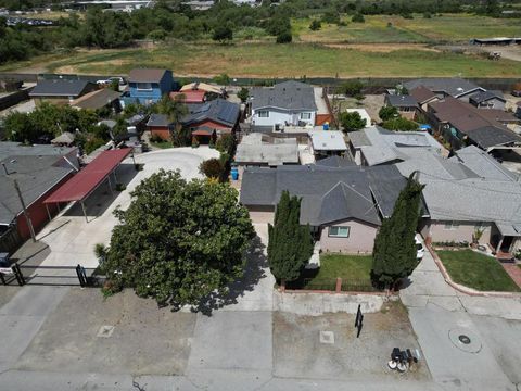Photo of Bridgevale Road, Hollister, CA 95023 (MLS # ML82024941)