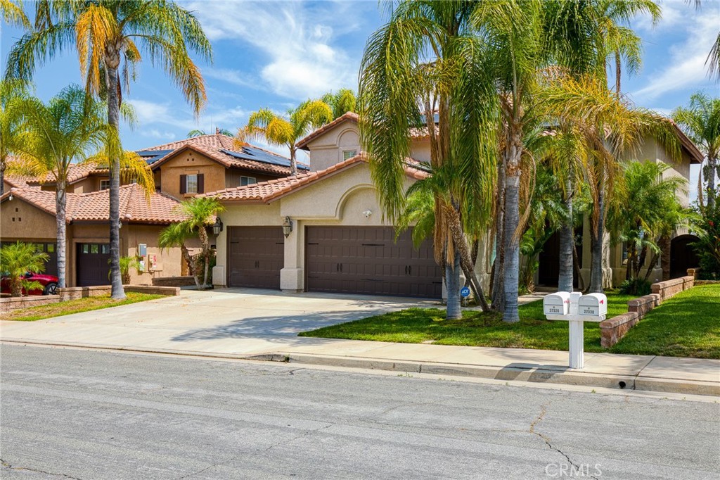 27320 Ocean Dunes