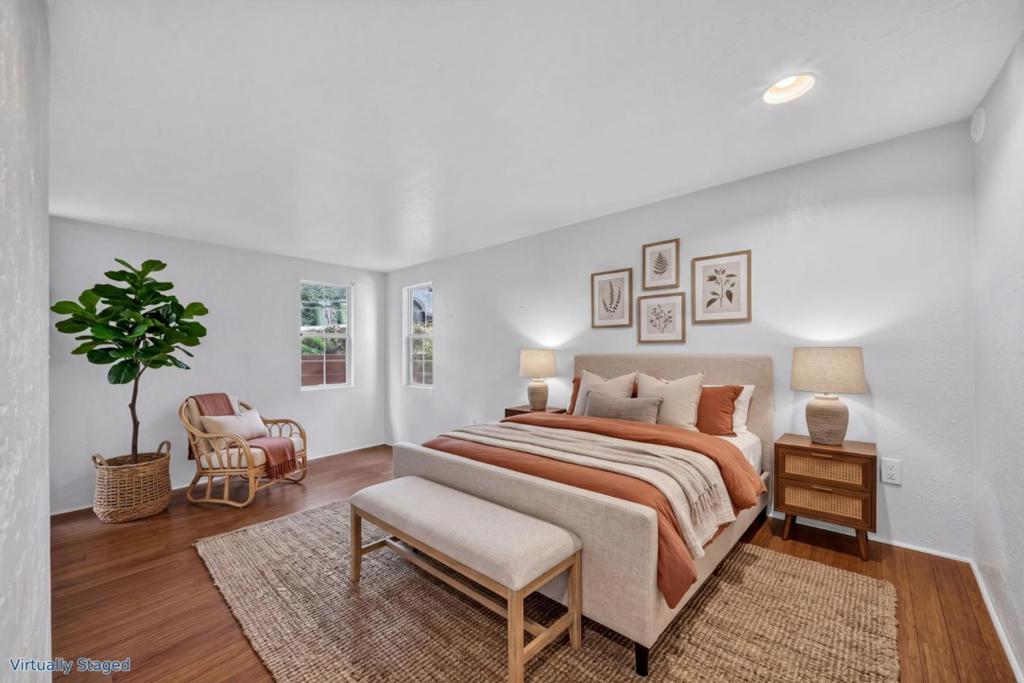 121 Mahogany Way