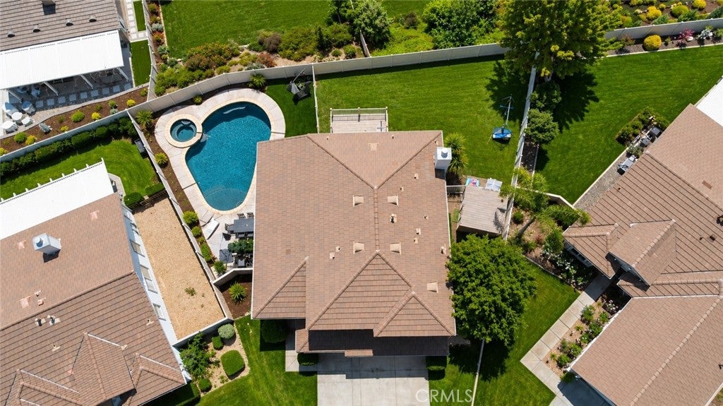 34293 Oakwood