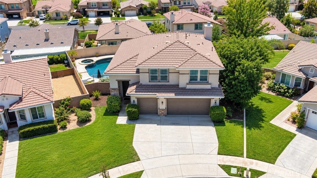 34293 Oakwood