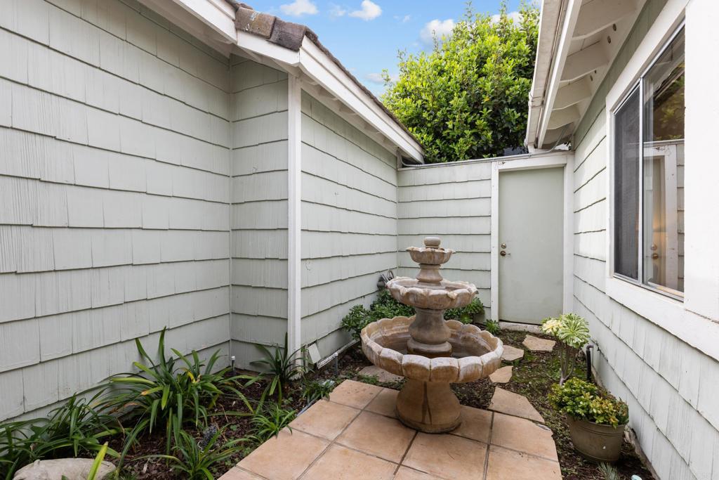 1642 BLOSSOM FIELD WAY