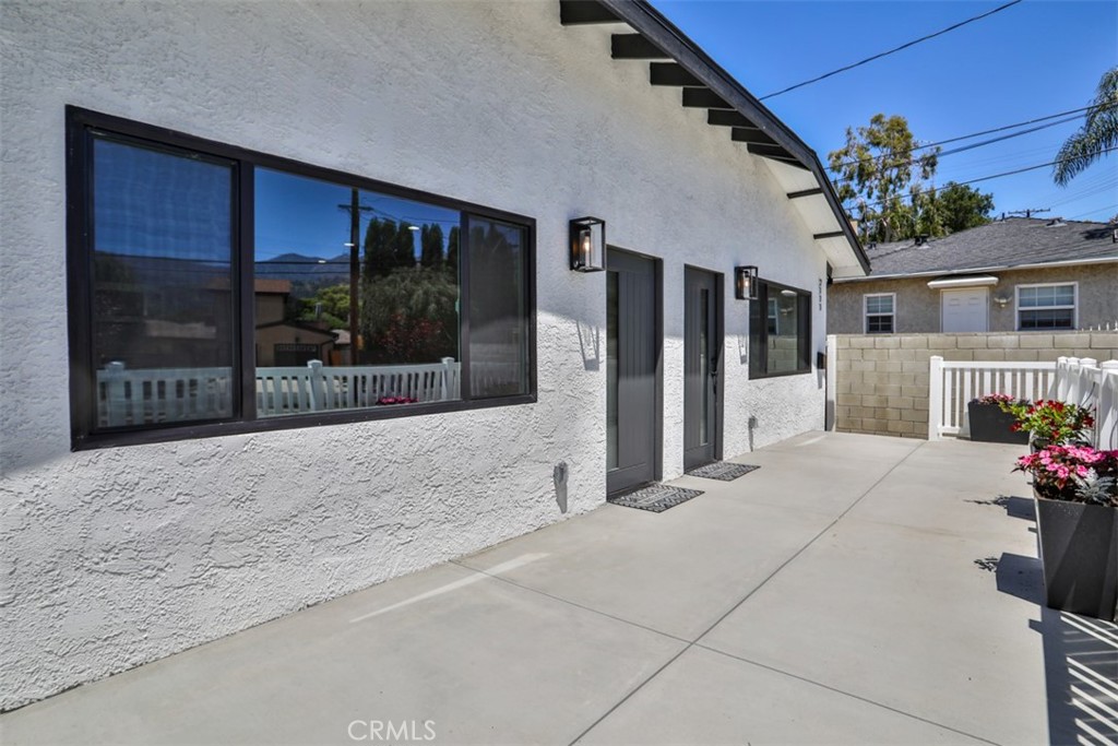 2111 Scott Road