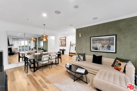 Photo of 851 N San Vicente Boulevard #121, West Hollywood, CA 90069 (MLS # 26836713)