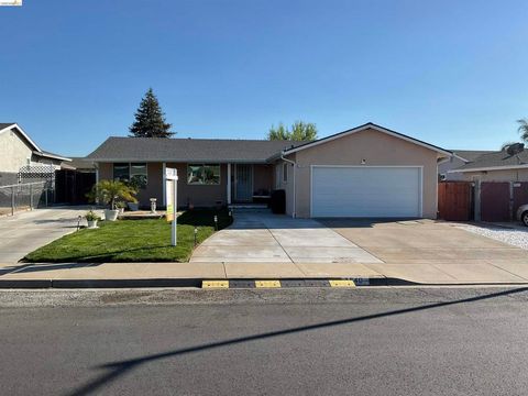 1540 Lipton St Antioch CA 94509