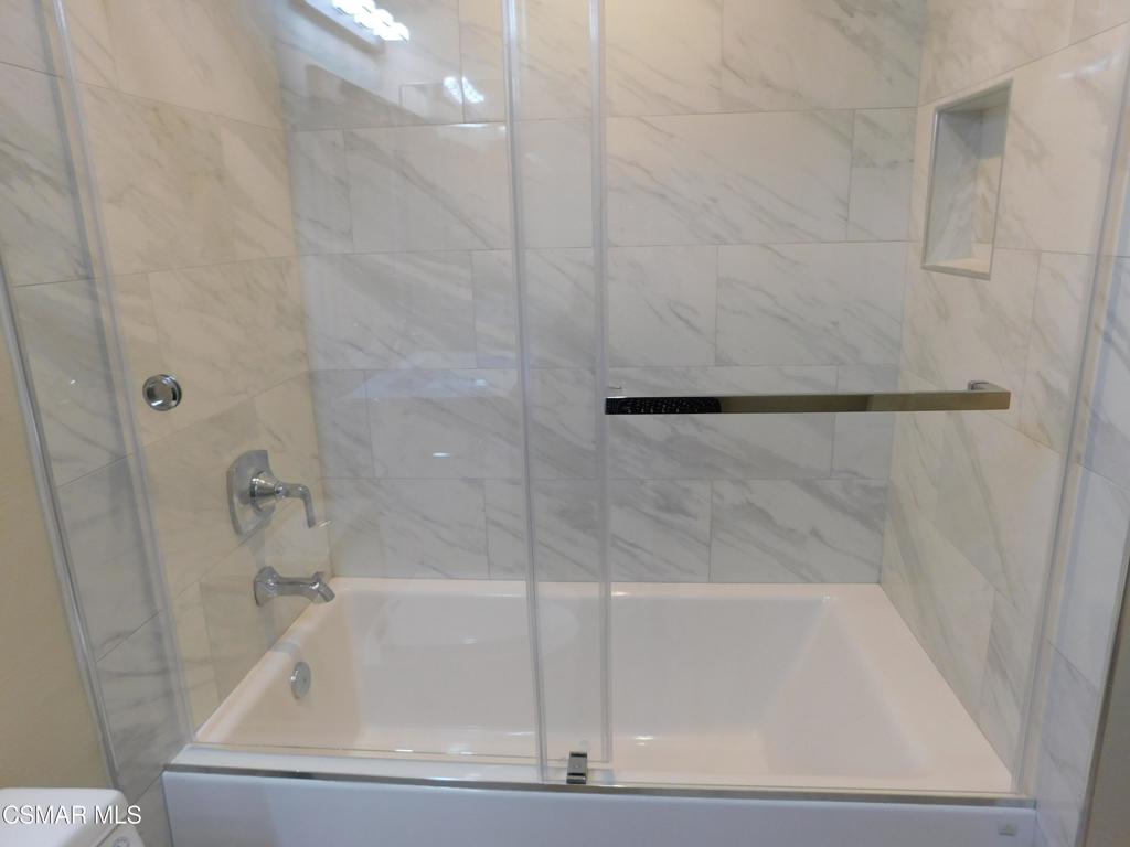 Casa De Oaks-604 - 604 - Residential Lease