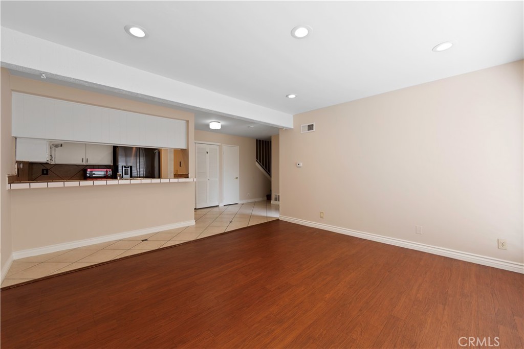 1381 S Walnut Street 2008