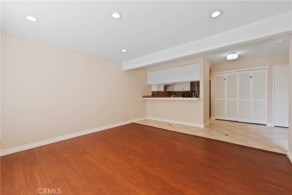 1381 S Walnut Street 2008