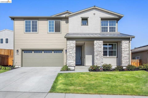 Photo of 5601 Ridgepoint WAY WAY, Antioch, CA 94531 (MLS # 41141157)