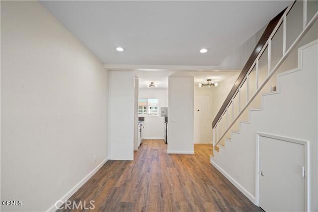 271 S Ventura Road 297