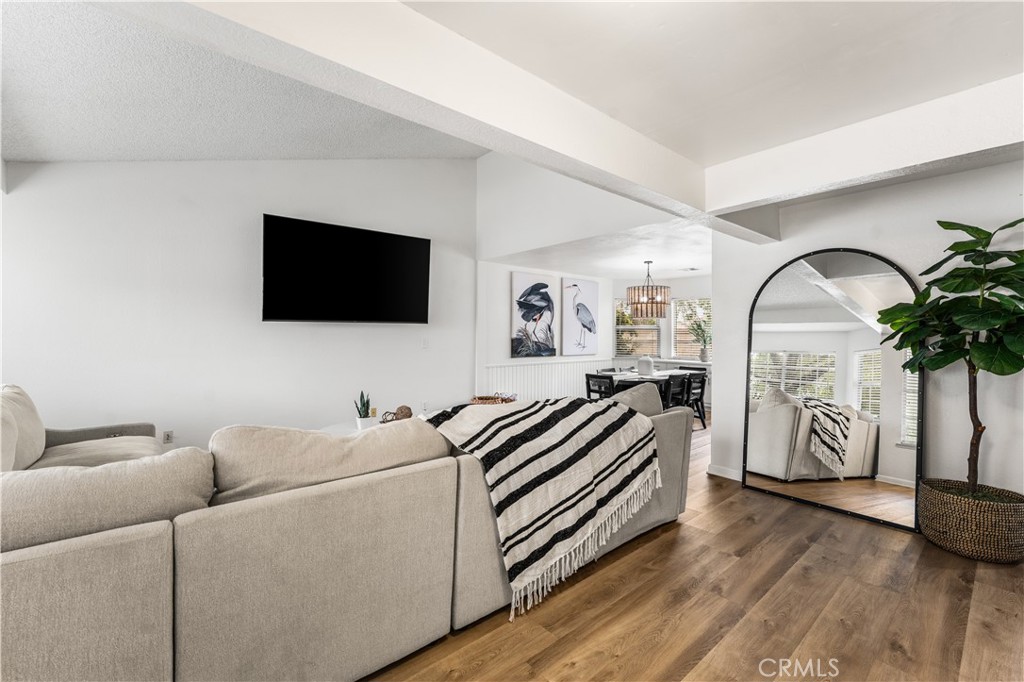 3300 W Avenue J3