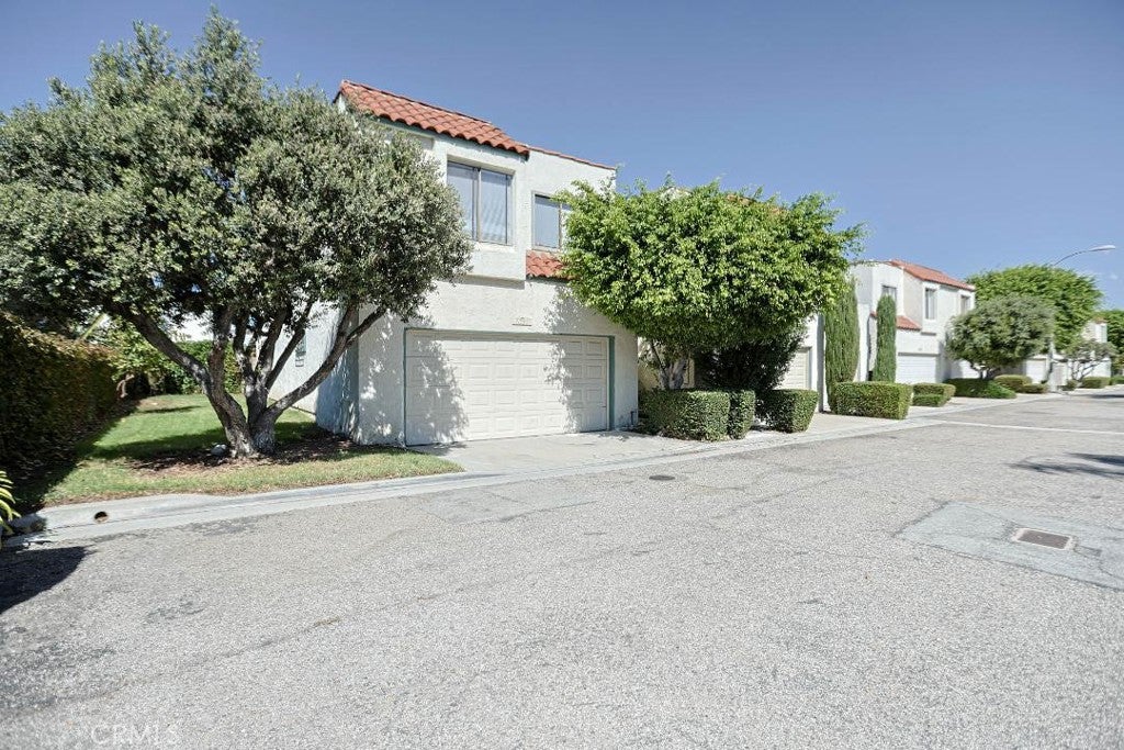 9051 Biola Lane