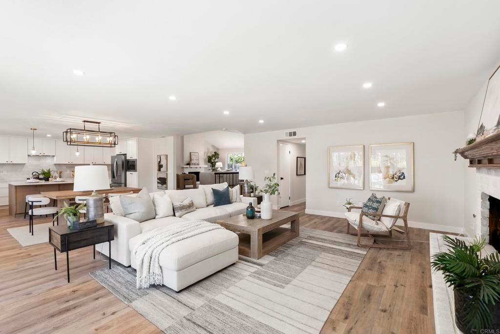 3975 Catamarca Drive