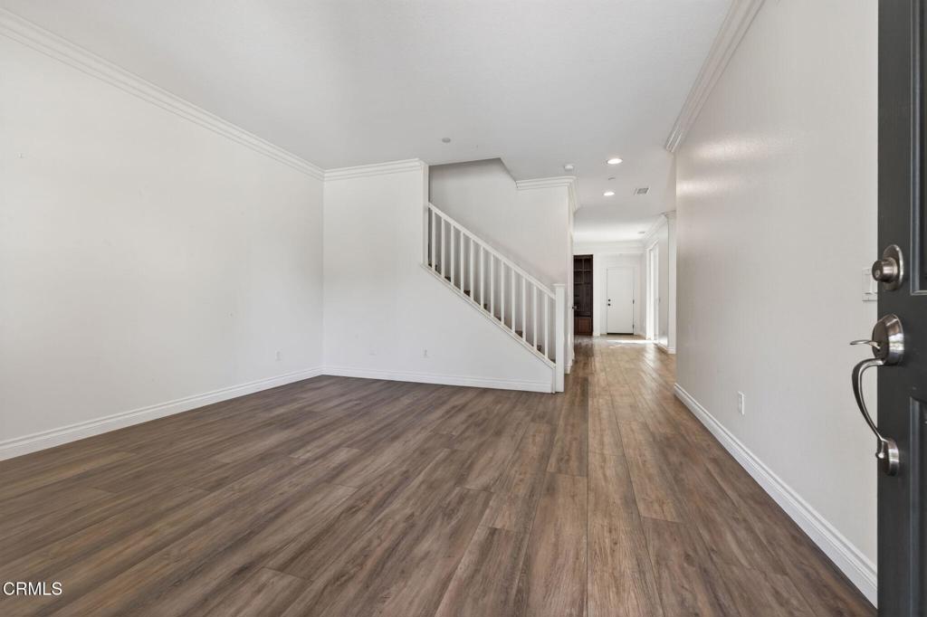 3258 London Lane