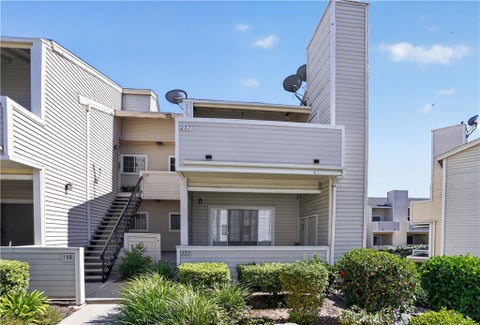 Photo of 777 S Citrus AVE #157, Azusa, CA 91702 (MLS # CV26204904)