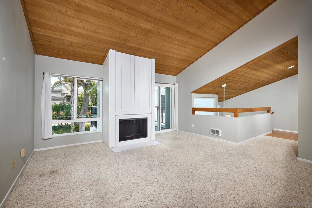 707 S Sierra Ave 23