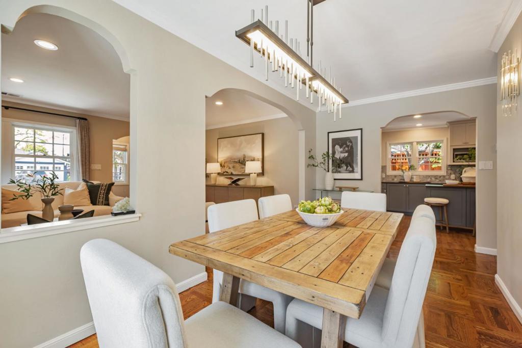 Properties 3 2002 Coastland Avenue