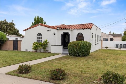 Photo of 15032 S Mariposa Avenue, Gardena, CA 90247 (MLS # SB26080031)