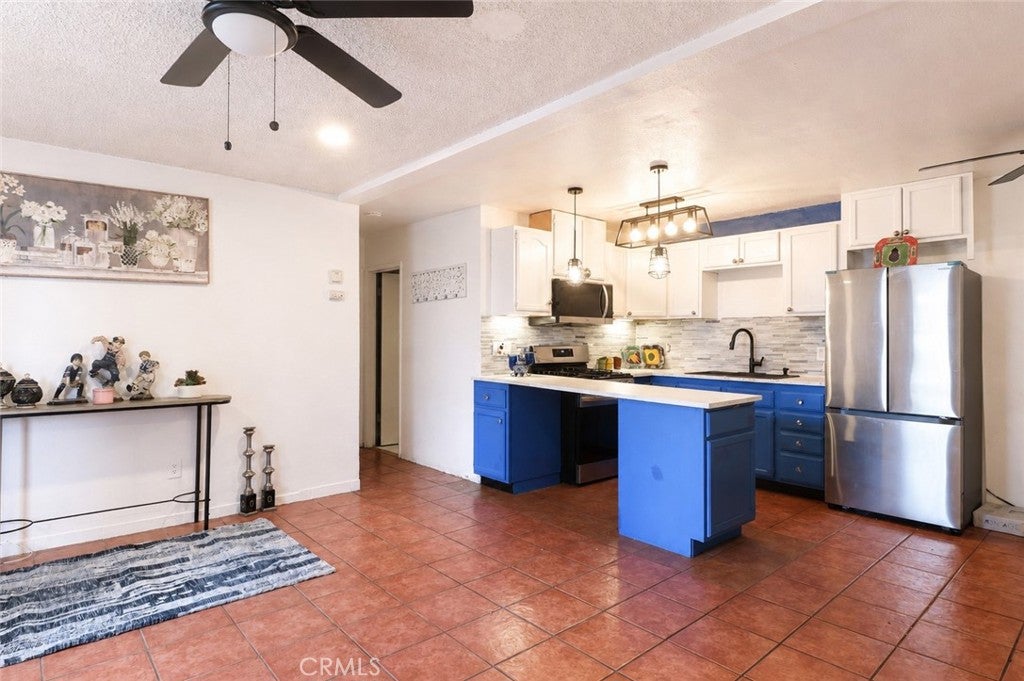 3365 SANTA FE Avenue 21, Long Beach CA 90810