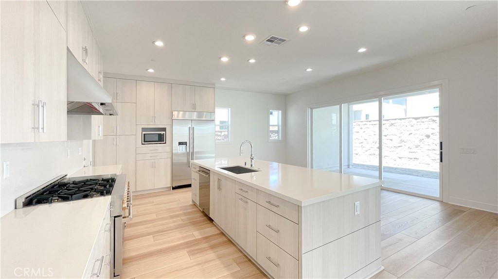 Meadowwood Homes (MWH) - Residential Lease