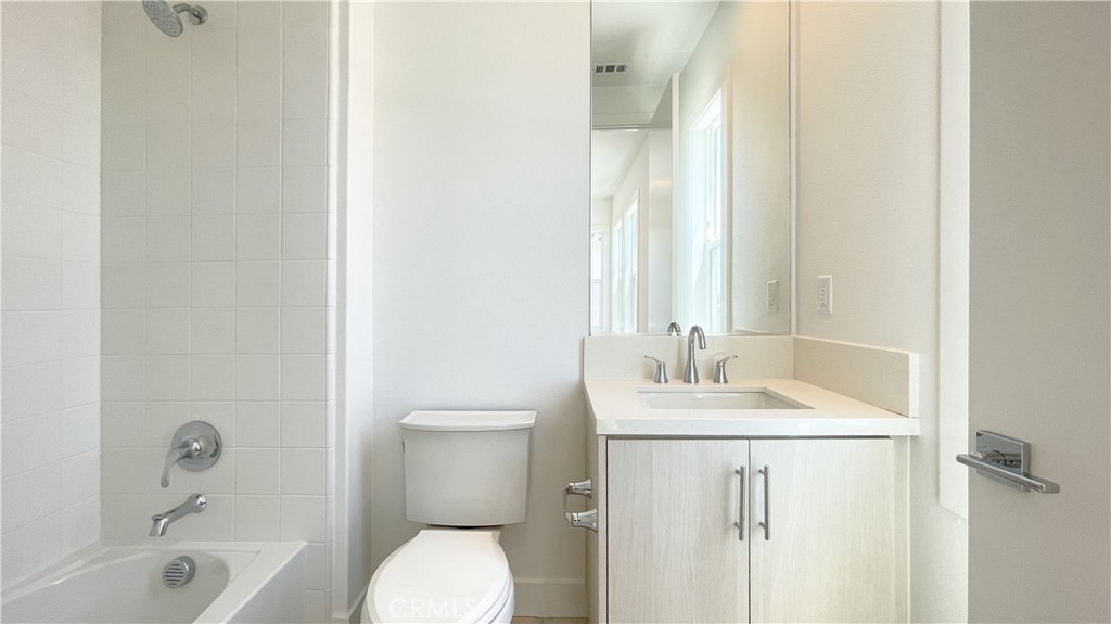 Meadowwood Homes (MWH) - Residential Lease