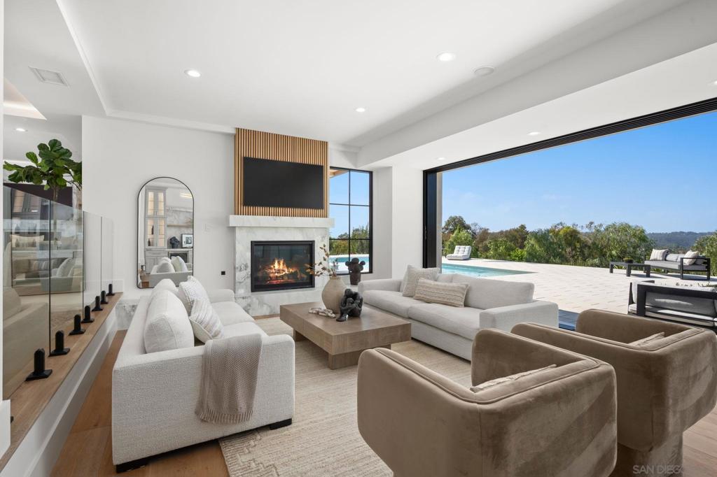 Rancho Santa Fe - Residential