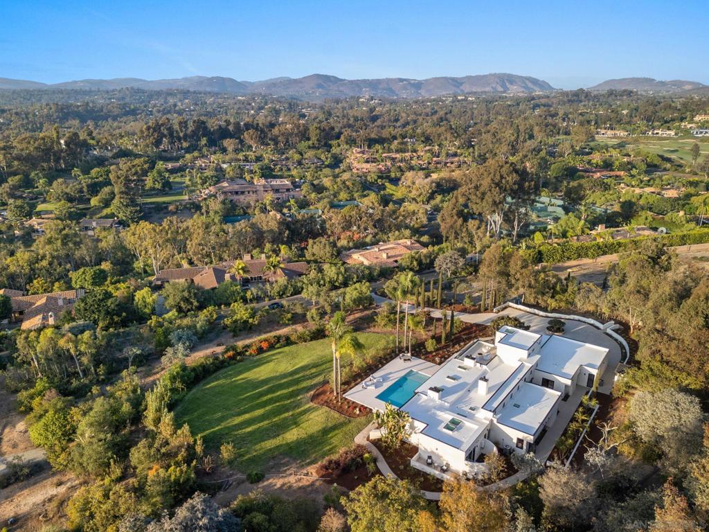 Rancho Santa Fe - Residential