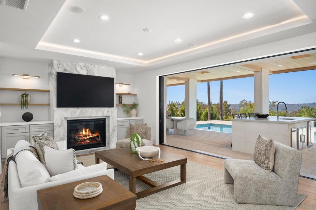 Rancho Santa Fe - Residential