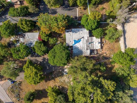 5025 Crestland Dr La Mesa CA 91941