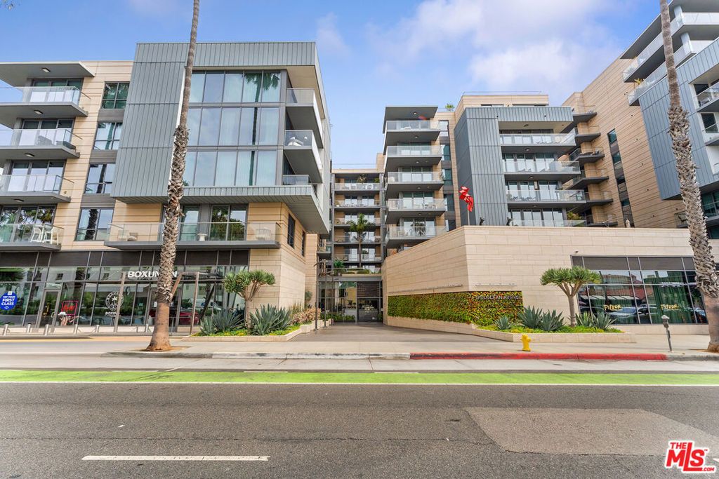 Photo of 1755 Ocean Avenue #203, Santa Monica, CA 91401 (MLS # 25584937)