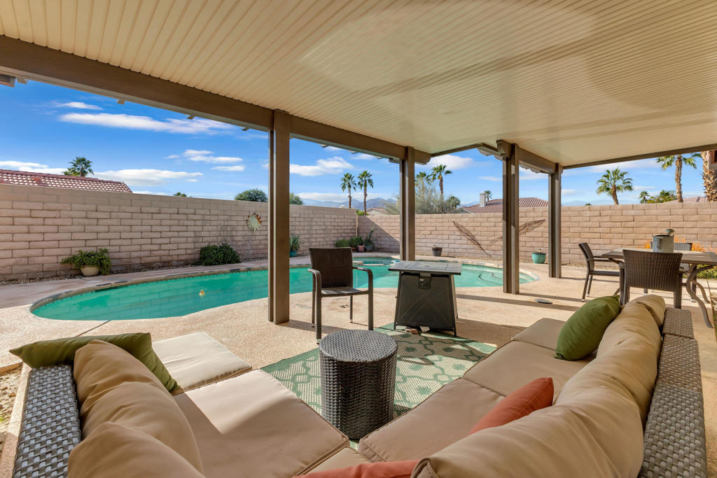 Cactus Flower - Residential