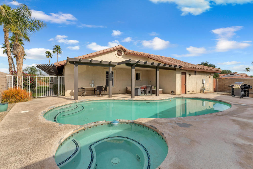 Cactus Flower - Residential