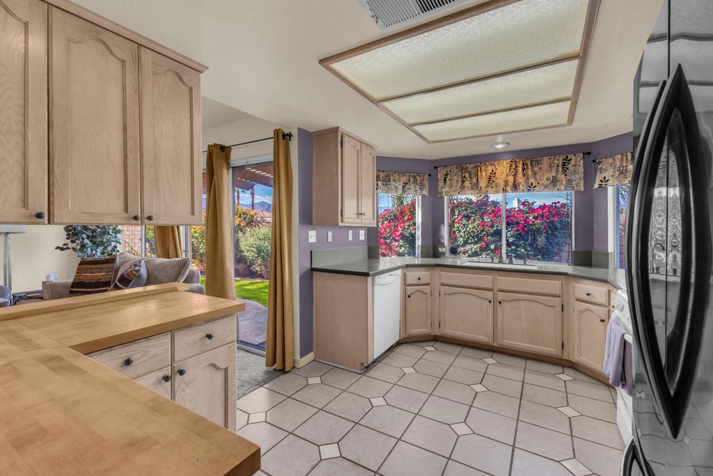 Cactus Flower - Residential