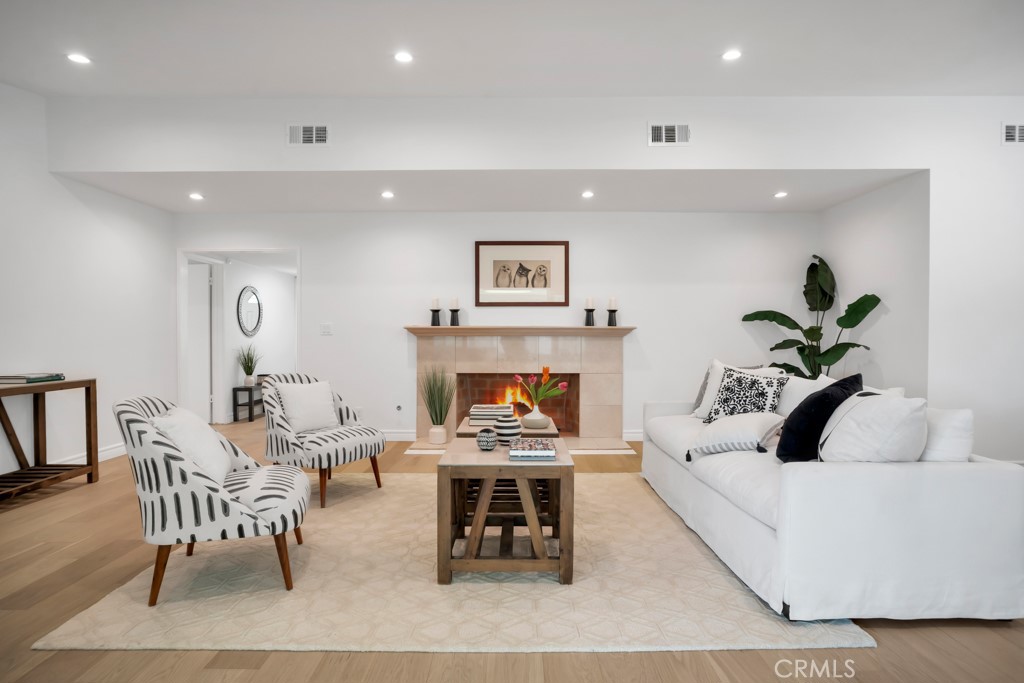 1440 Riviera Drive