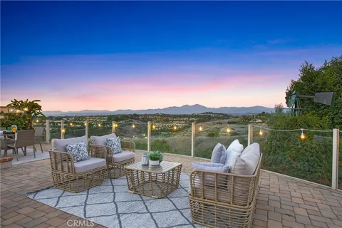 31 Russell Ln, Laguna Niguel, CA 92677 - MLS#: OC25243879