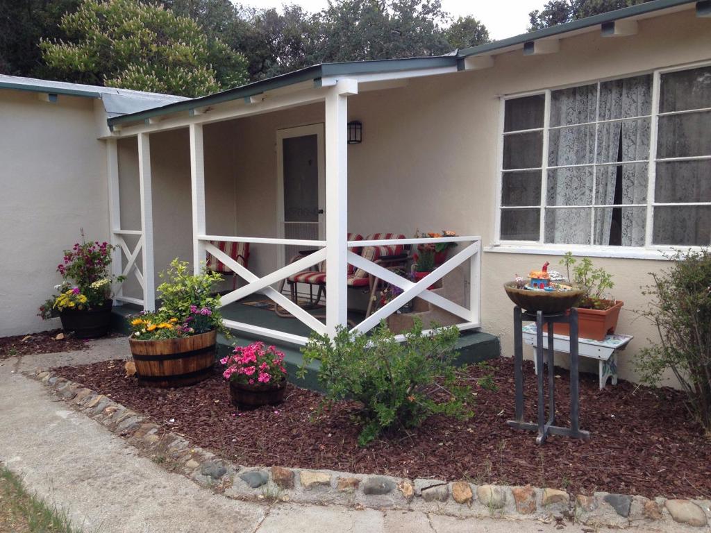 Build Your Dream Home HERE! Live in nice 2 Bed / 2 Bath home on-site while securing Plans & Permits or lease home while in the P & P process. Horses permitted with private access to County trails. Stable/Tack Rm, + other structures for staging & storage. Architect & skilled Contractor ready for all phases of the construction. Two + acres, large level construction pad. Only 2.1 miles of paved roads Almaden Expressway to this building pad. Come look before you buy a track home. You will be glad you did!