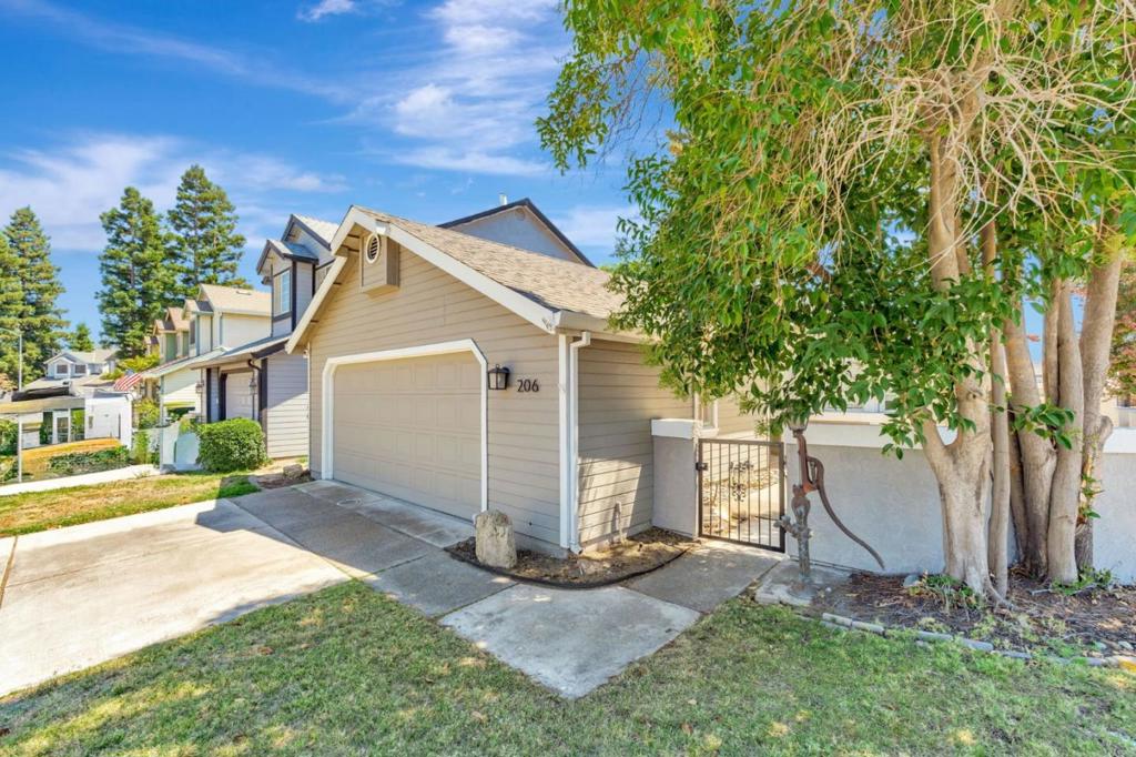 Welcome to this beautifully remodeled 2-bedroom, 2-bathroom home on a desirable corner lot. Thoughtfully updated, the home features an open-concept layout with vaulted ceilings that create a bright and airy atmosphere. The kitchen is a chefs delight, showcasing elegant quartz countertops, stainless steel appliances, and modern cabinetry. Both bathrooms are tastefully renovated with quality finishes. Enjoy outdoor living in the expansive side courtyard, perfect for entertaining, gardening, or relaxing in privacy. This move-in-ready gem combines style, comfort, and an excellent location.