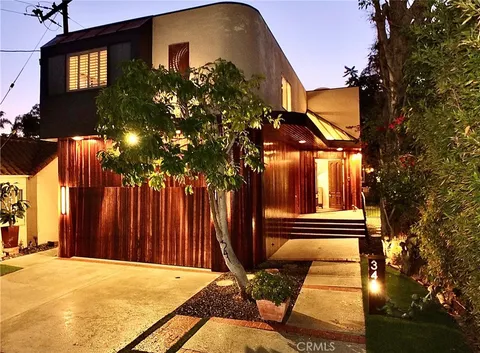 341 S Meadows Ave, Manhattan Beach, CA 90266 - MLS#: PW25259717