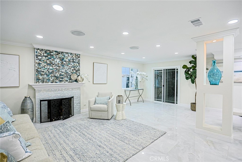 17230 San Lorenzo Circle