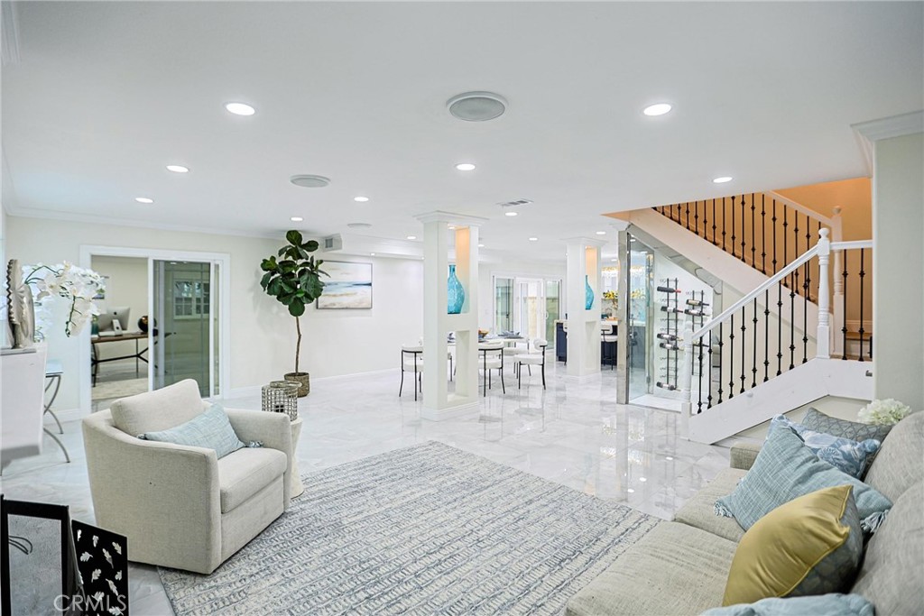 17230 San Lorenzo Circle