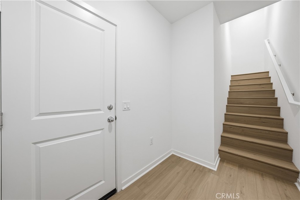 9425 N Sepulveda Blvd. 3