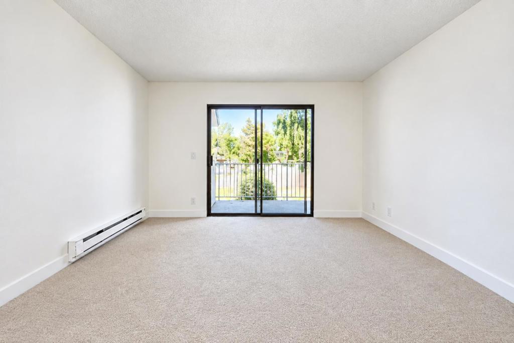 1055 N Capitol Avenue 166