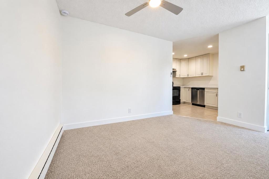 1055 N Capitol Avenue 166