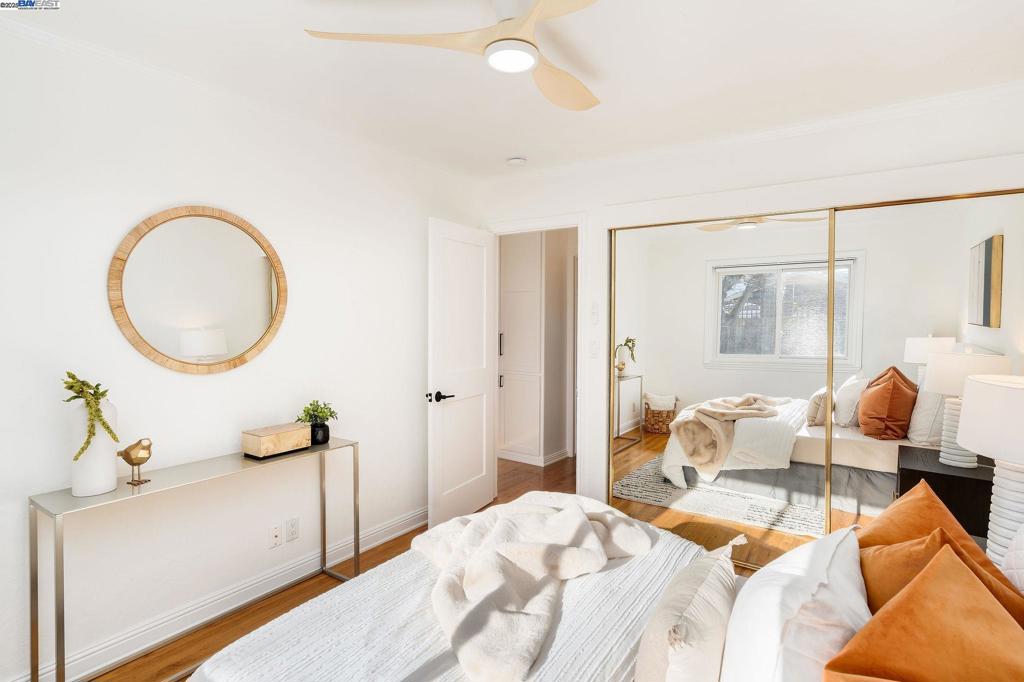 VILLAGE - Residential