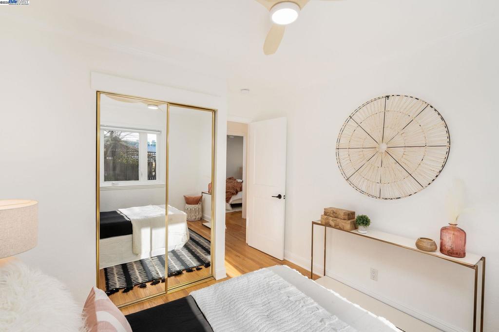 VILLAGE - Residential