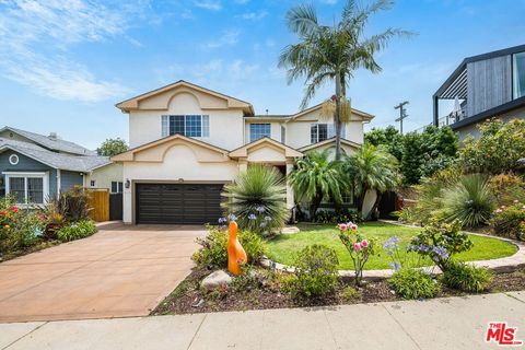 Photo of 6074 W 75th Place, Los Angeles, CA 90045 (MLS # 25566941) Photo of 6074 W 75th Place, Los Angeles, CA 90045 (MLS # 25566941)